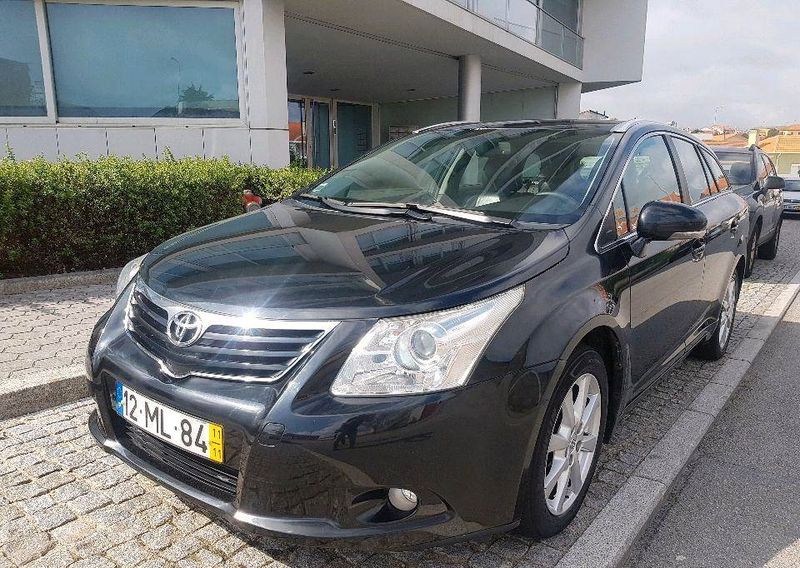 Toyota Avensis • 2011 • 200,000 km 1