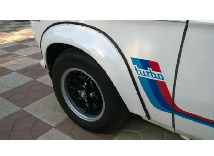 BMW 2 Series • 1974 • 112,000 km 7