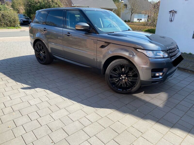 Land Rover Range Rover Sport • 2016 • 103,000 km 2