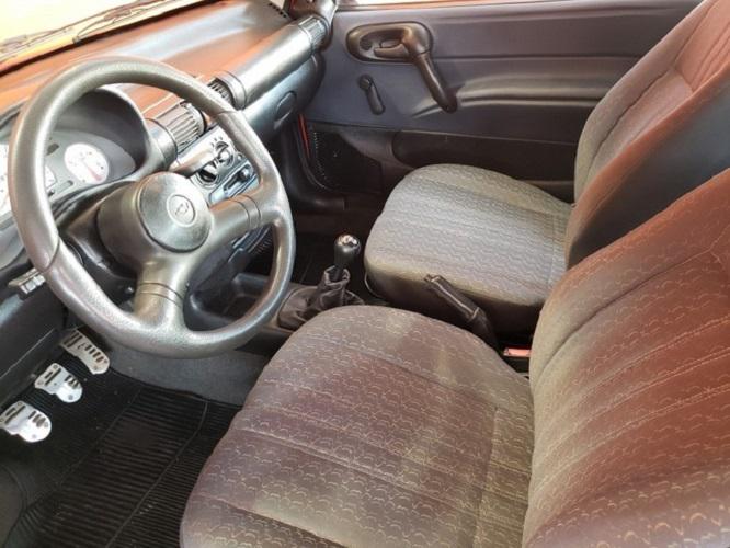 Chevrolet Corsa • 2000 • 122,648 km 2