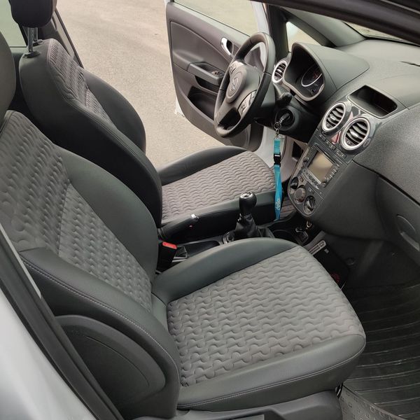Opel Corsa • 2012 • 85,000 km 7