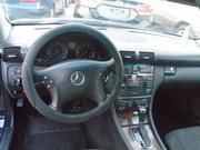 Mercedes-Benz C • 2005 • 1 km 4