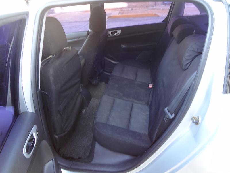 Peugeot 307 • 2008 • 83,000 km 1