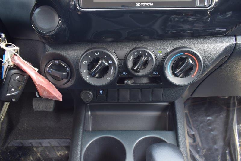 Toyota Hilux • 2021 • 0 km 15