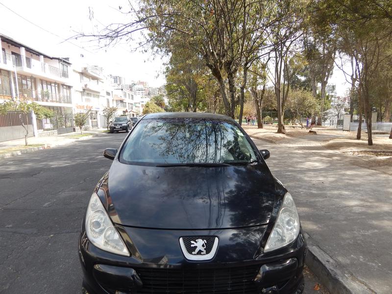 Peugeot 307 • 2007 • 170,000 km 2