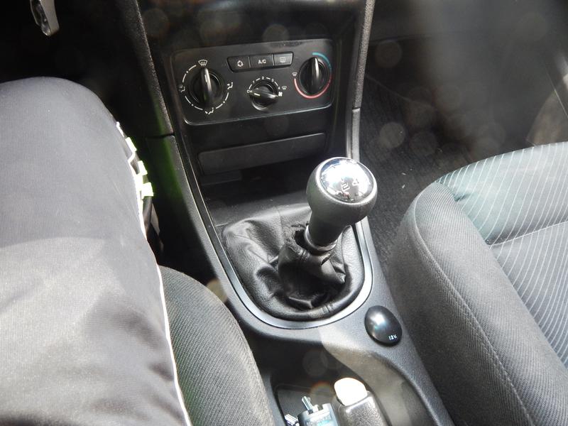 Peugeot 307 • 2007 • 170,000 km 3