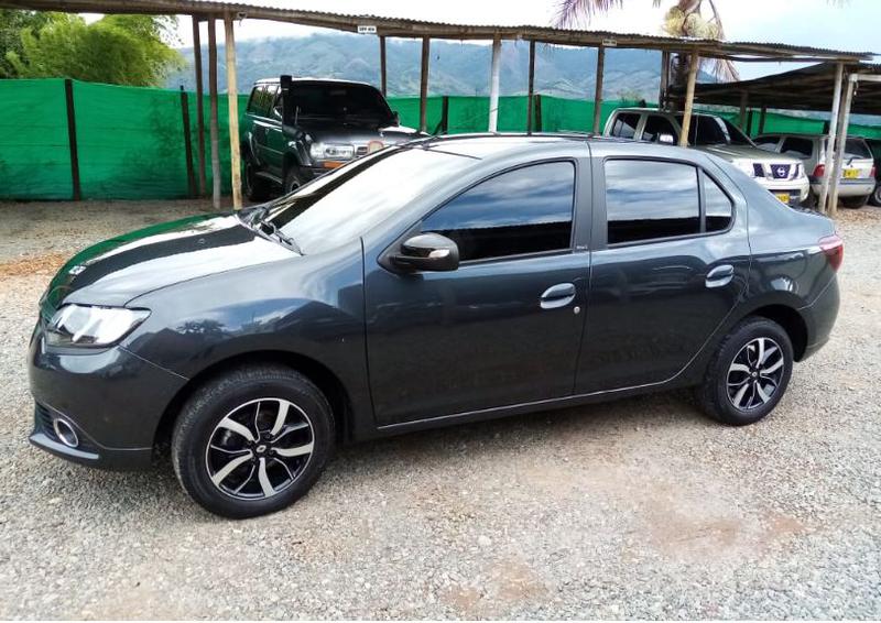 Renault Logan • 2019 • 34,000 km 5