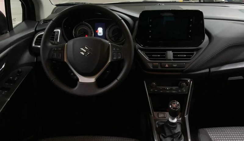 Suzuki S Cross • 2023 • 22,462 km 6