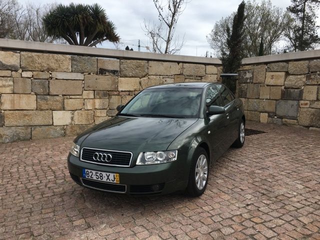 Audi A4 • 2001 • 98,001 km 1