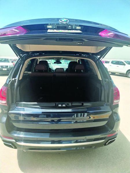 BMW X5 • 2015 • 85,306 km 8