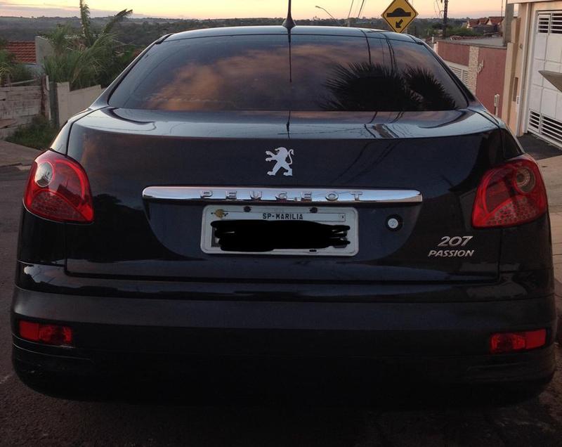 Peugeot 207 • 2009 • 132,000 km 1