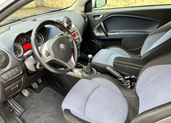 Alfa Romeo MiTo • 2010 • 115,000 km 3
