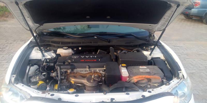 Toyota Camry Hybrid • 2007 • 86,097 km 2