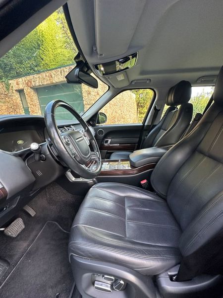 Land Rover Range Rover • 2014 • 180,000 km 8