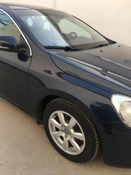 Volvo S60 • 2013 • 85,000 km 12