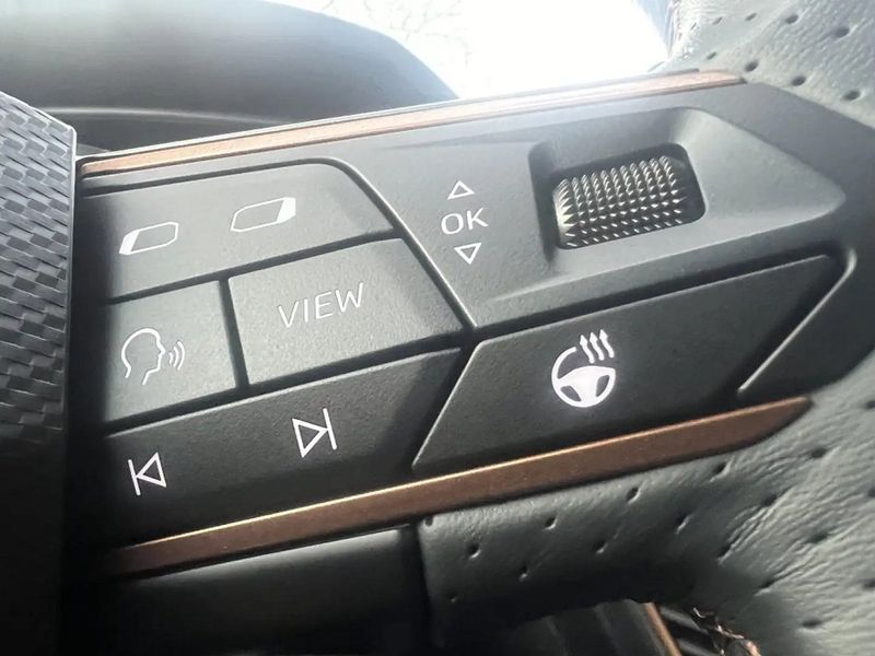 Seat Leon ST • 2022 • 20,000 km 12