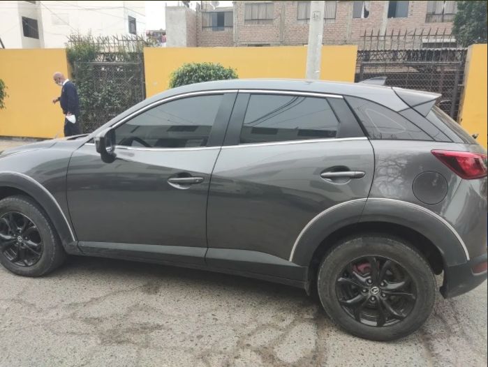 Mazda CX-3 • 2021 • 65,000 km 2