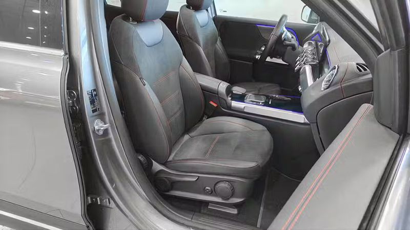 Mercedes-Benz Class B • 2022 • 29,365 km 28