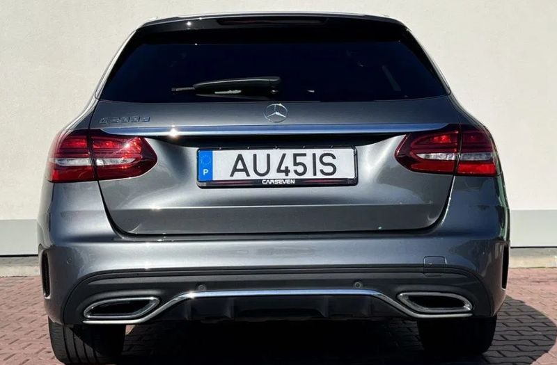 Mercedes-Benz C-Class • 2020 • 75,213 km 1