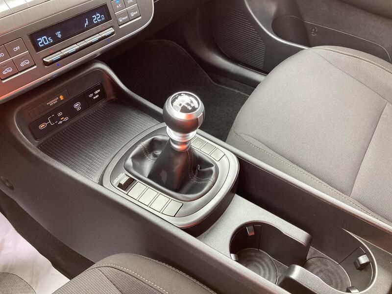 Hyundai Kona • 2024 • 6,383 km 20