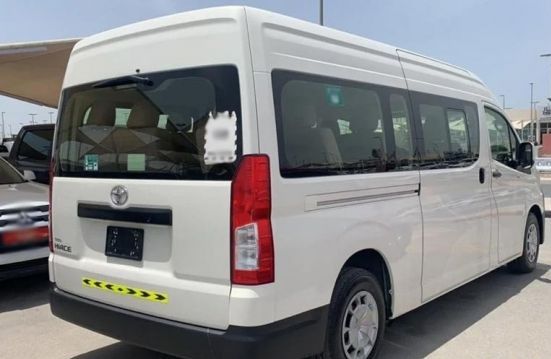 Toyota Hiace Van • 2021 • 48,000 km 3