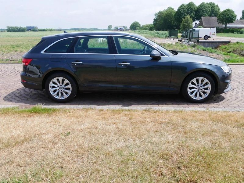 Audi A4 Avant • 2019 • 182,339 km 5