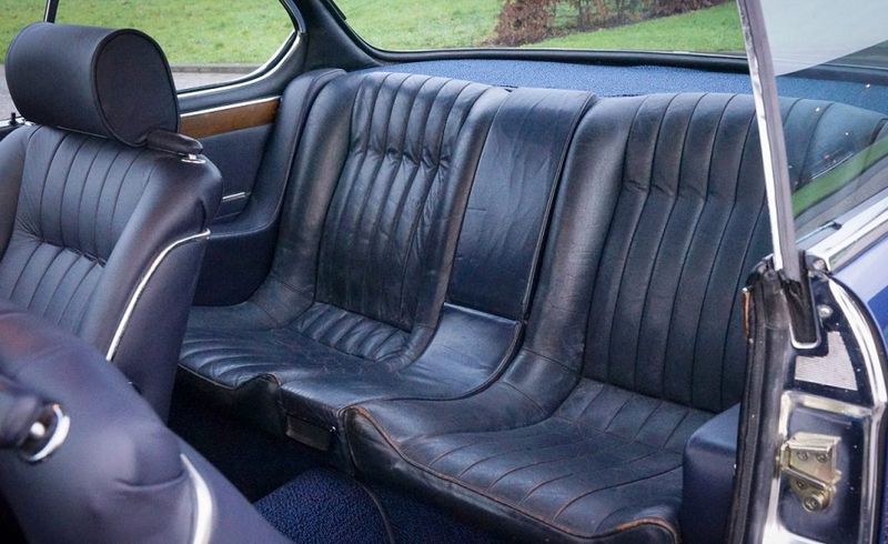 BMW 5 Series • 1971 • 118,900 km 9