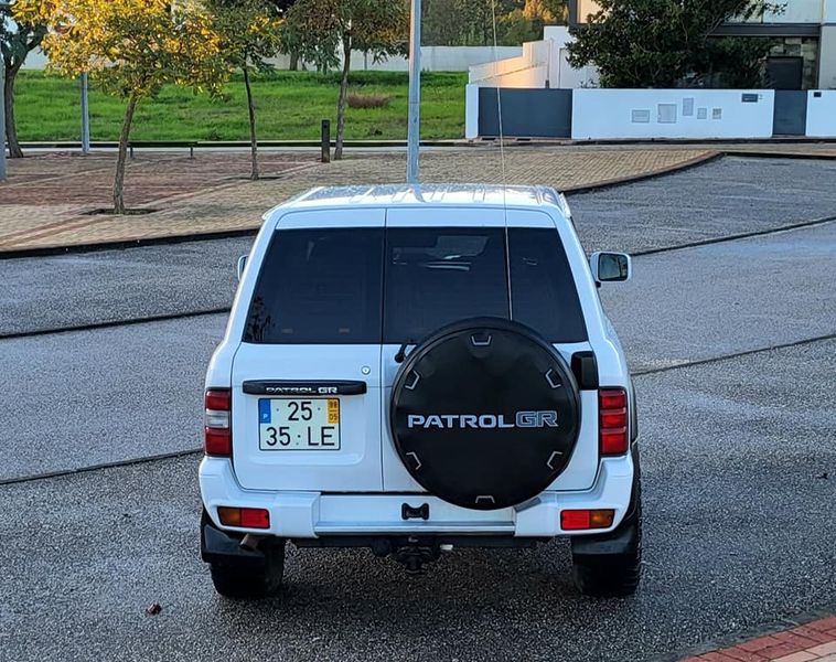 Nissan Patrol GR • 1998 • 300,000 km 8