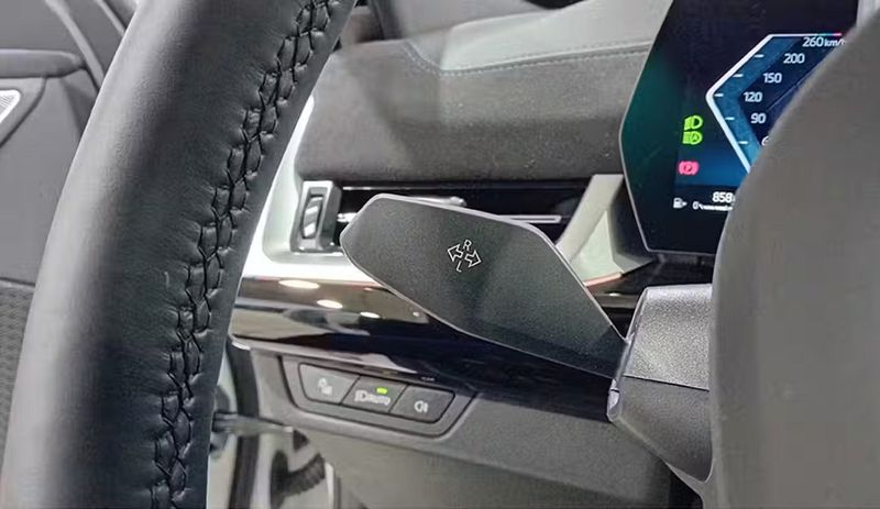 BMW X2 • 2024 • 23,200 km 9