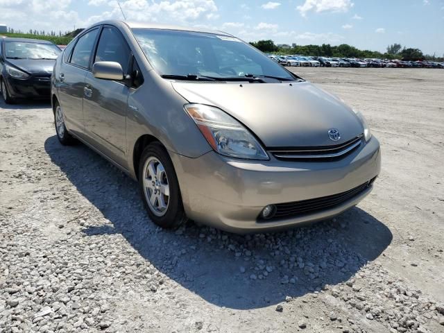 Toyota Prius • 2008 • 2 km 2