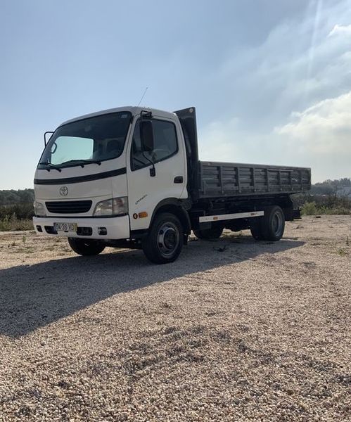 Toyota Dyna • 2003 • 500,000 km 1