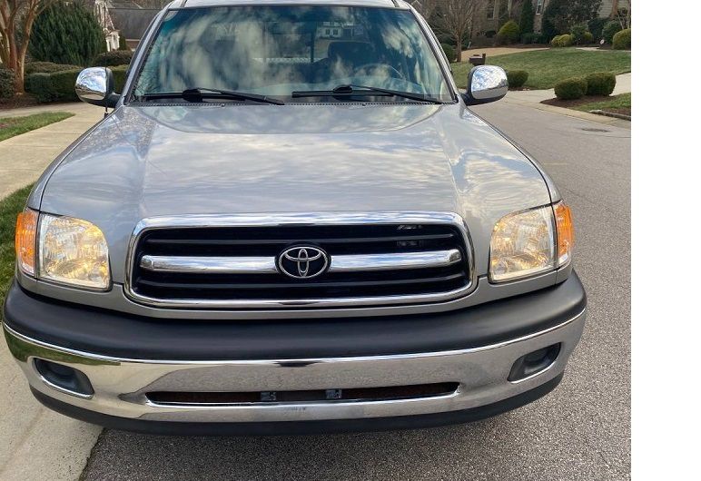 Toyota Tundra • 2002 • 121,425 km 3