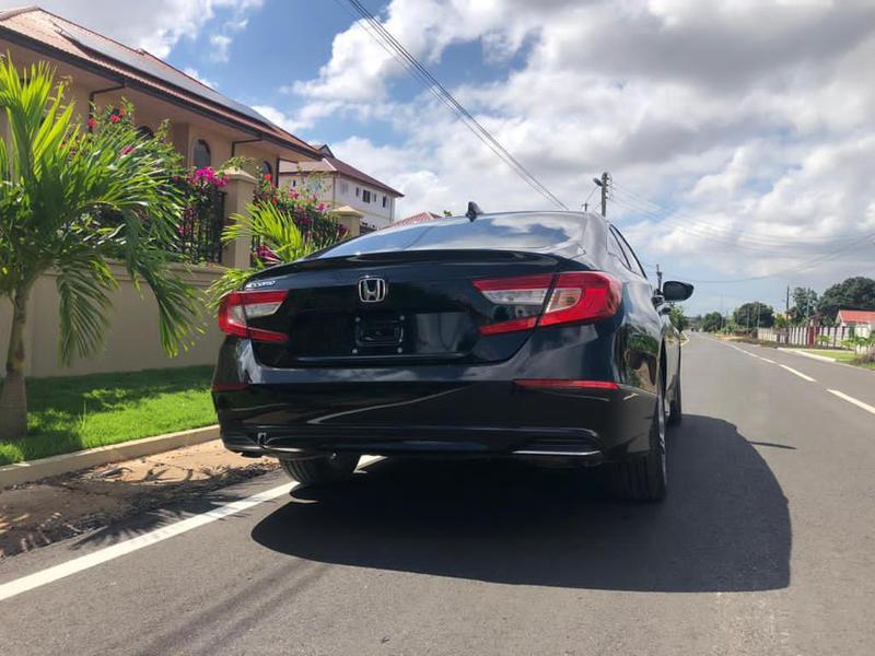 Honda Accord • 2019 • 45,000 km 4