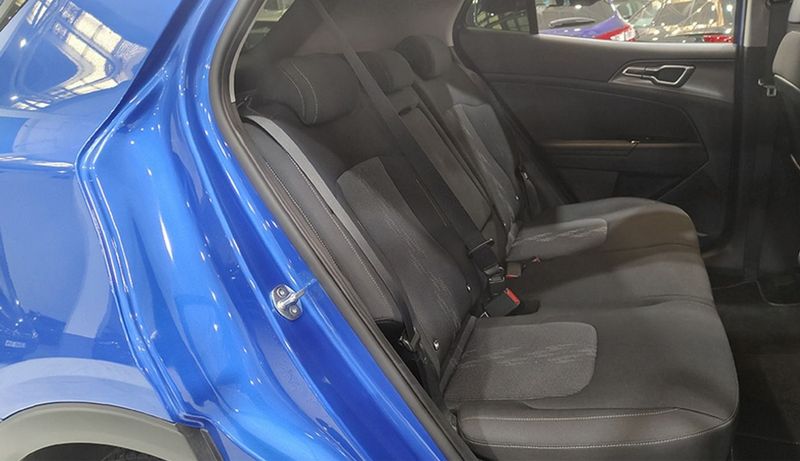 Kia Sportage • 2024 • 27,364 km 9