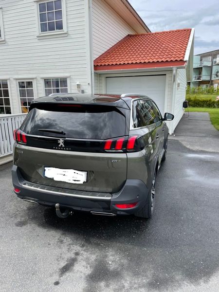 Peugeot 5008 • 2018 • 100,000 km 1