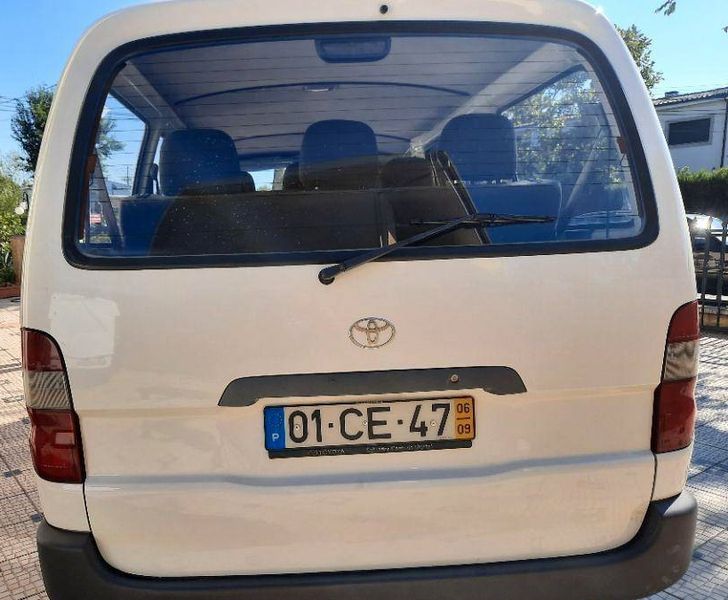 Toyota Hiace • 2006 • 400,000 km 4