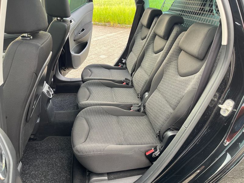 Peugeot 308 SW • 2011 • 172,985 km 9