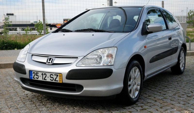 Honda Civic • 2002 • 173,000 km 1
