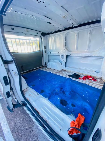 Renault Kangoo Express • 2011 • 525,000 km 5