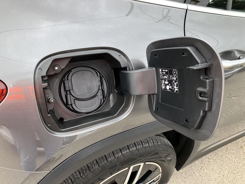 Mercedes-Benz GLA • 2022 • 12,076 km 28