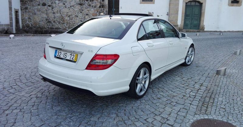 Mercedes-Benz C • 2010 • 200,000 km 4