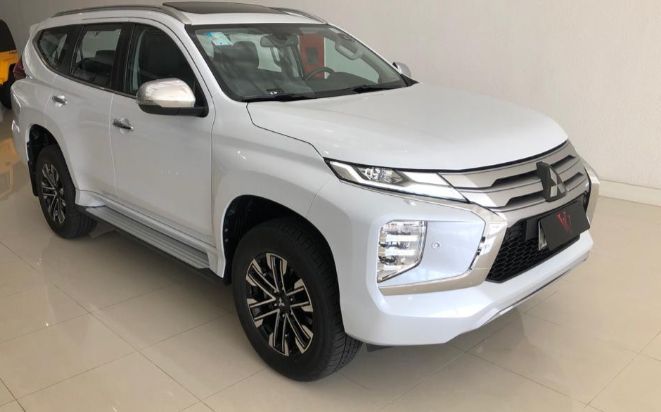 Mitsubishi Outlander Sport • 2021 • 50,000 km 1
