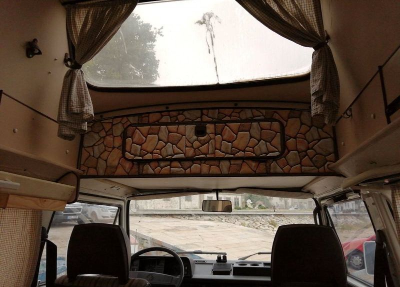 Volkswagen LT • 1999 • 10,000 km 4