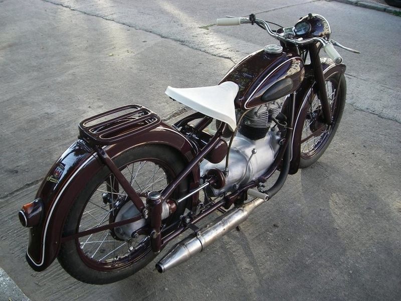 Zotye z300 • 1954 • 3,800 km 6