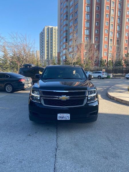 Chevrolet Suburban • 2018 • 120,000 mi 4