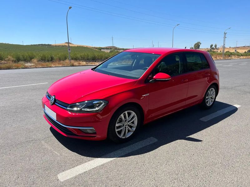 Volkswagen Golf • 2020 • 27,000 km 2