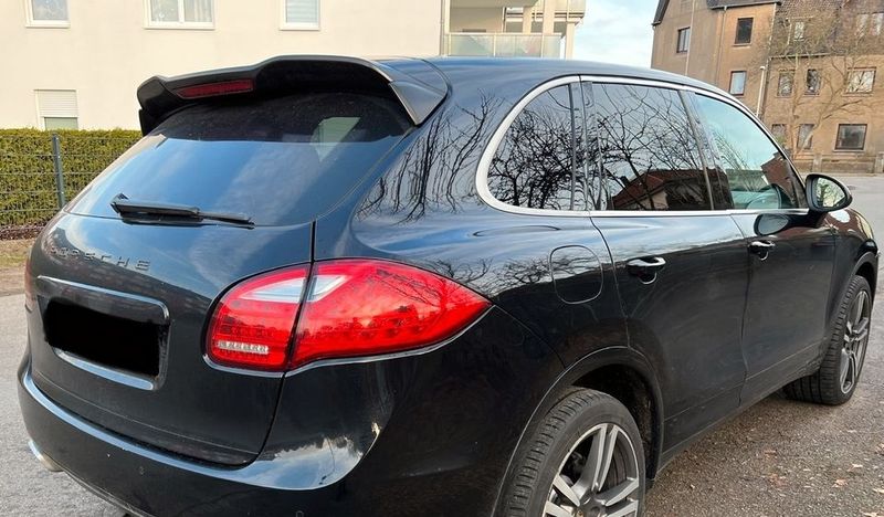 Porsche Cayenne • 2011 • 168,000 km 2