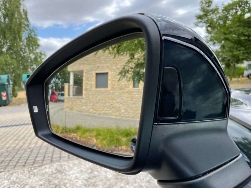 Volkswagen Touareg • 2019 • 81,000 km 7