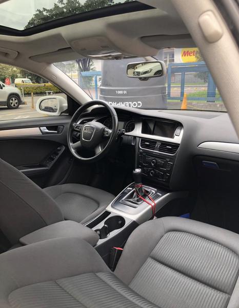 Audi A4 • 2010 • 104,000 km 5