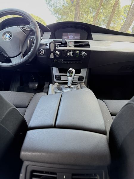 BMW 520D • 2009 • 245,000 km 4